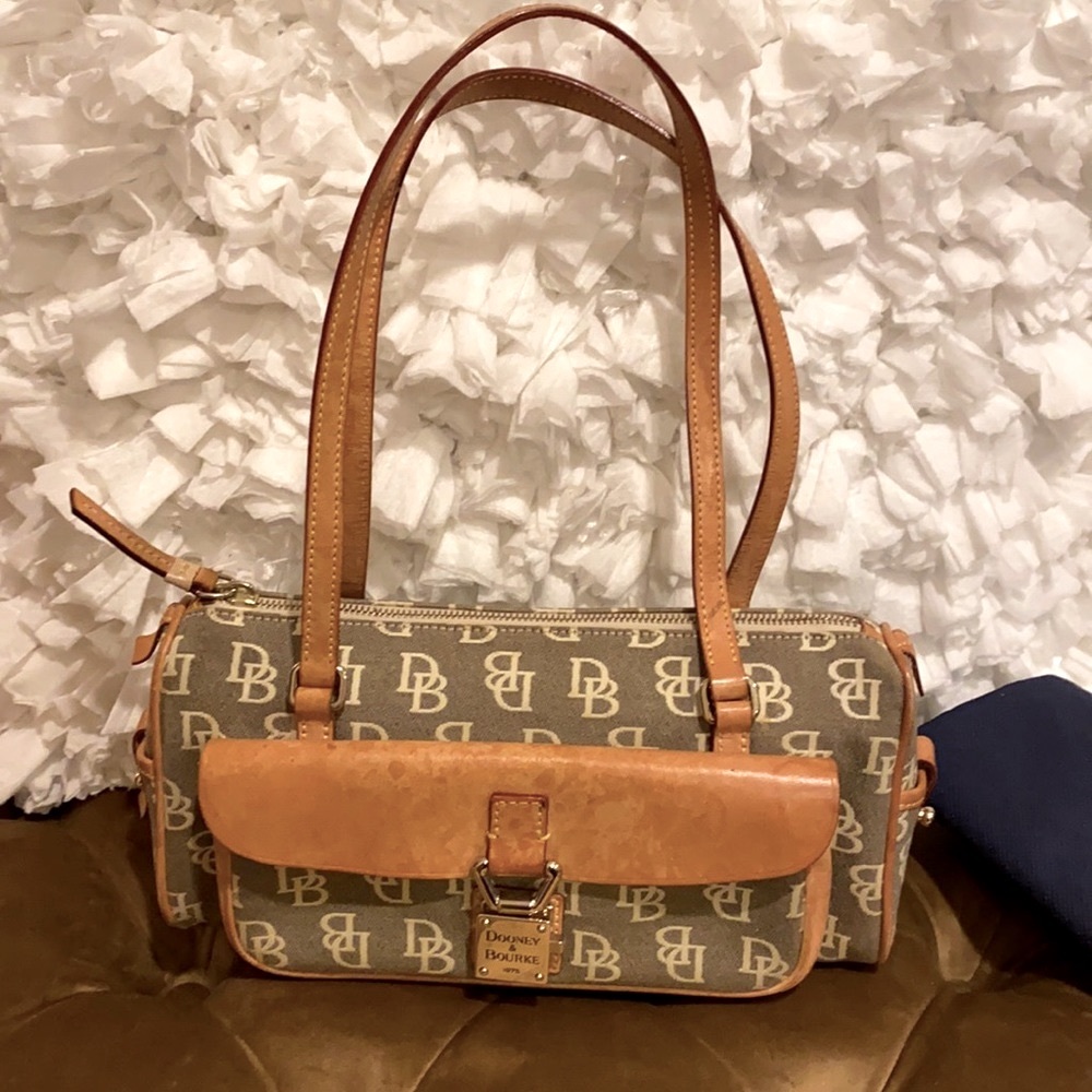 Dooney&Bourke Signature collection mini barrel bag